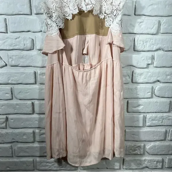 For Love and Lemons Sienna Lace Dress Size Medium - Picture 4 of 12